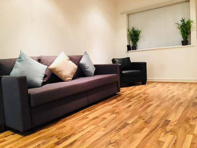 Others 4, 2bed 2bath apartment in kings cross, London