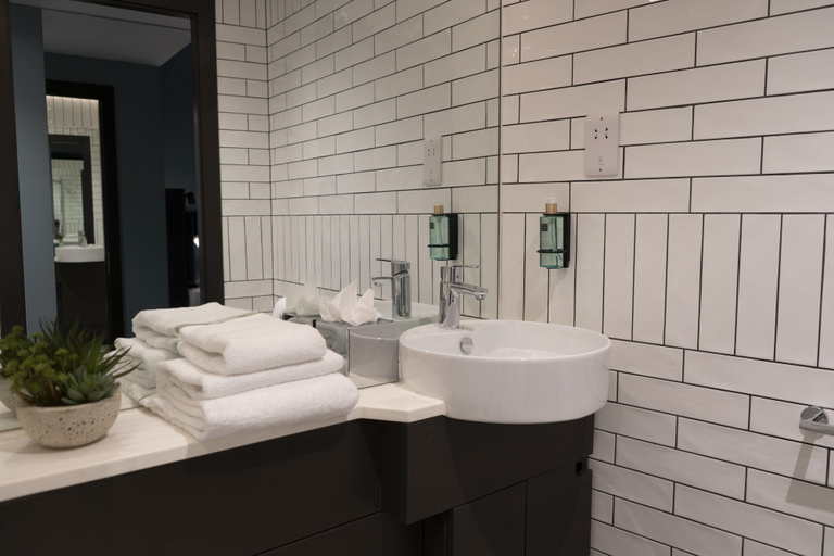 Bathroom 4, Dublin One Hotel, Dublin