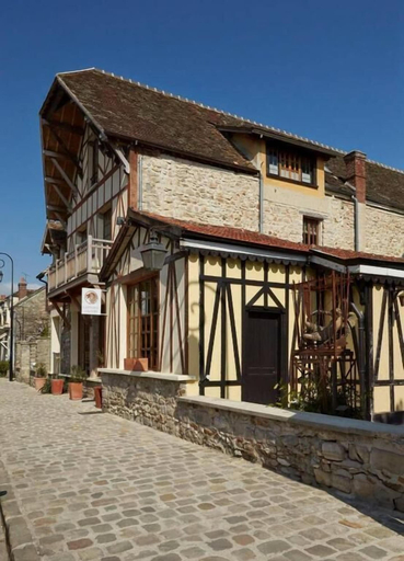Exterior & Views 2, Besharat Gallery & Museum, Seine-et-Marne