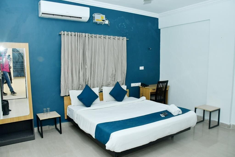 Bedroom 3, HOtel Silver Oak, Pune