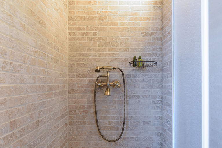 Bathroom 3, Parnassus Dreamwood Chalet, Central Greece
