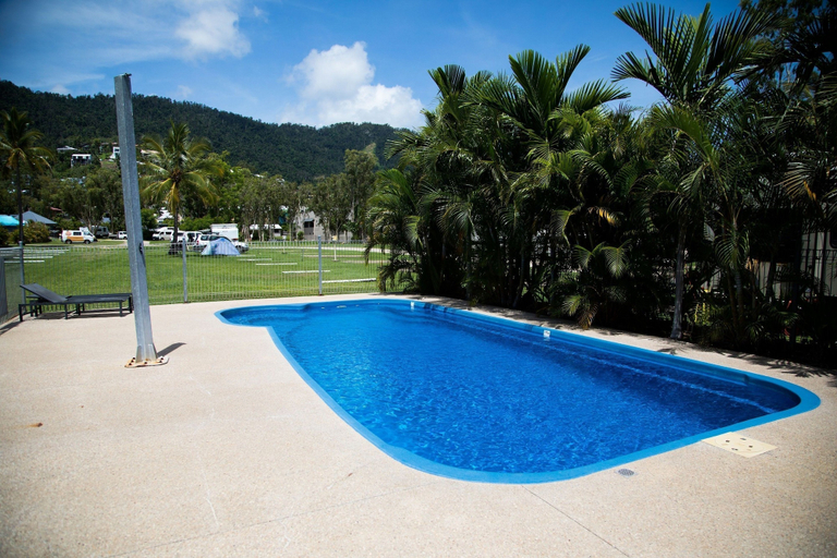 Sport & Beauty 5, NRMA Airlie Beach Holiday Park, Whitsunday
