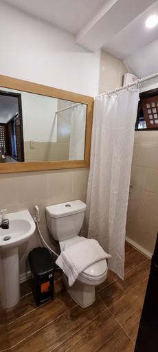 Bathroom 3, Aquaventure Reef Club, Mabini