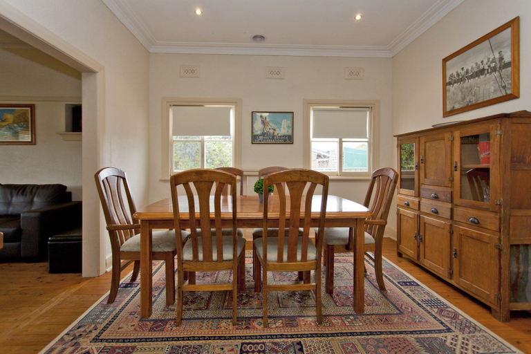 Others 4, Red Brick Beauty - Central Cottage, Albury