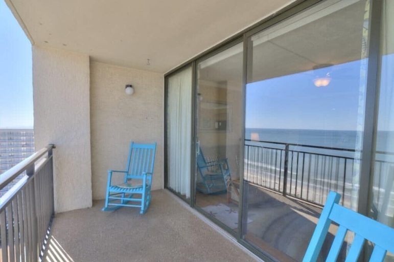 Others 5, Your Next Vacation Begins Here.., Horry