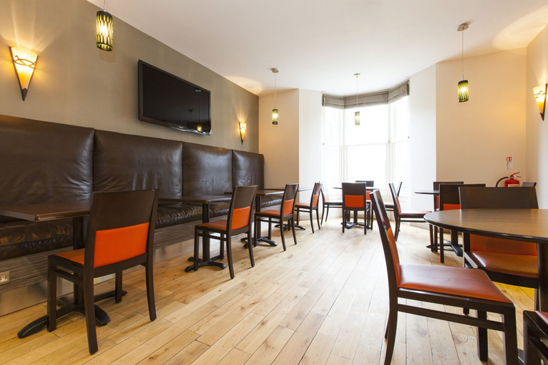Food & Drinks 5, The Abbey Lodge Hotel, Bradford