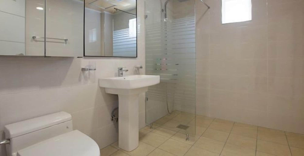Bathroom, The Mare Pool Villa Pension, Taean
