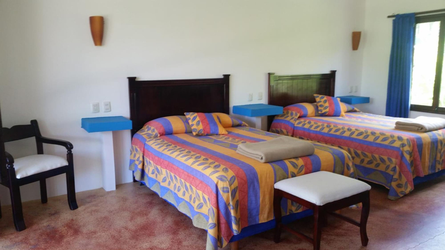 Bedroom 2, Los Susurros Casa, Palenque