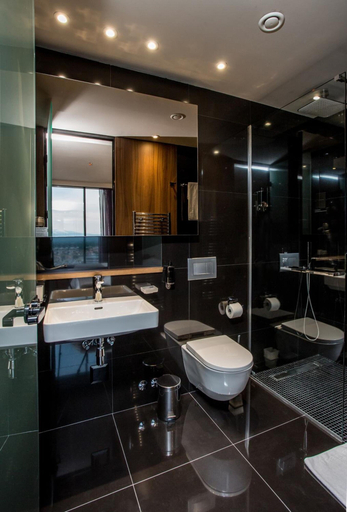 Bathroom 4, Ambasador Hotel, Niš