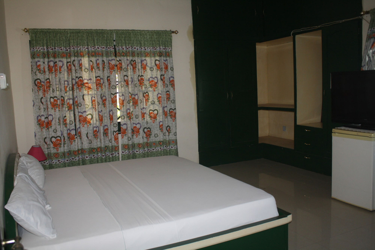 Bedroom 3, Godville Guest House, Tema