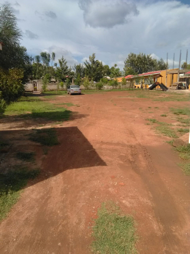 Others 4, Sadybech Hotel, Alego Usonga