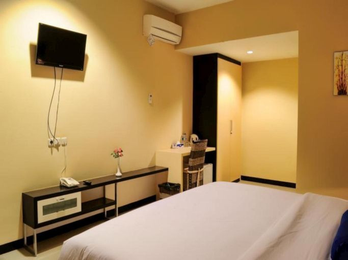 Bedroom 5, Amazing City Beach Resort Palu, Palu