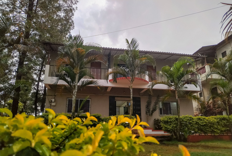 Exterior & Views 1, Hotel Silver Inn, Satara