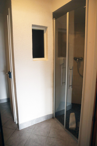 Others 5, Gruyère-rooms, La Gruyère
