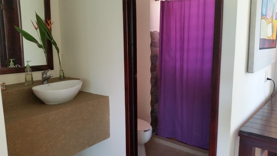 Bathroom 3, Los Susurros Casa, Palenque