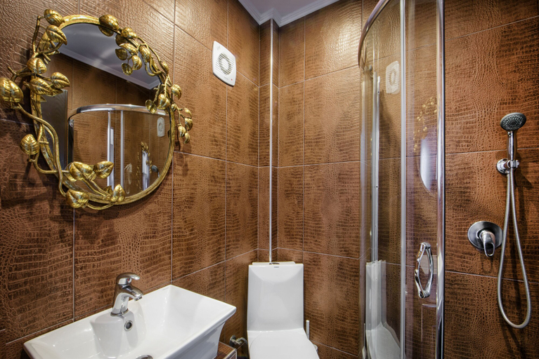Bathroom 4, Leandros Hotel, Central Macedonia