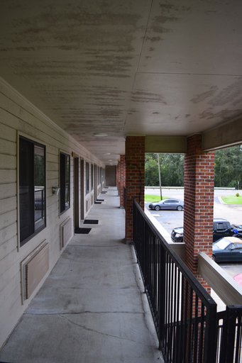 Others 5, Value Inn Livonia, Pointe Coupee