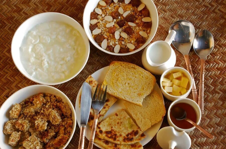 Food & Drinks 5, Fredy's Bungalow, Nainital