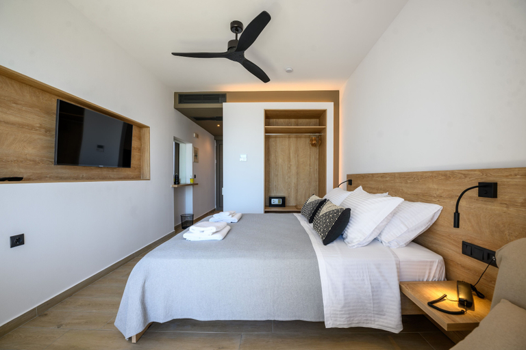 Bedroom 5, CUBES ON THE BEACH Athens airport, Attica