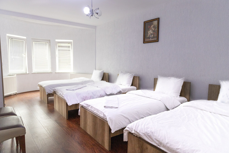 Bedroom 5, Hotel Park, Priština