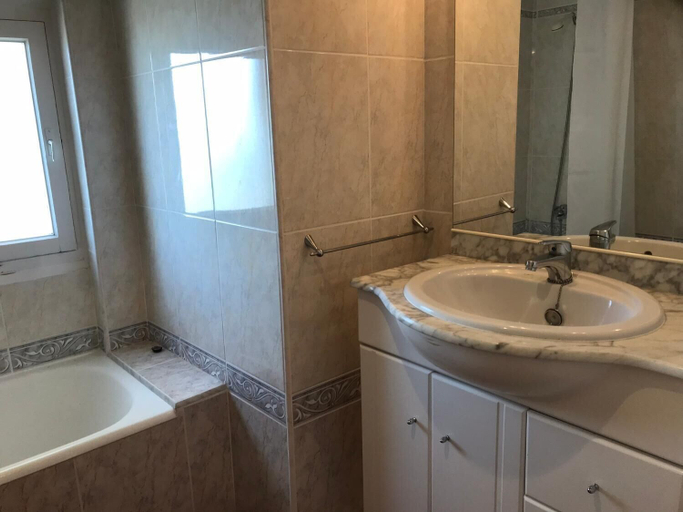 Bathroom 4, Apartamento President A-4, Girona