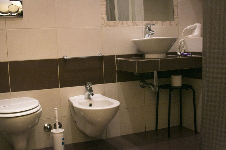 Bathroom 5, Vatican Top Accommodation, Roma
