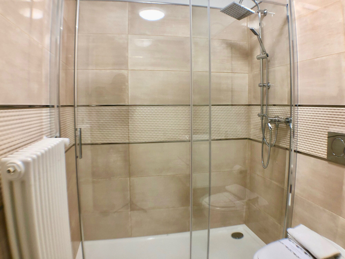 Bathroom 4, Maraini Apartments, Lugano