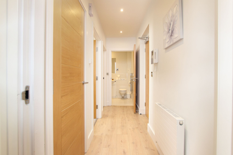 Others 5, Ringside Apartments, Bracknell Forest