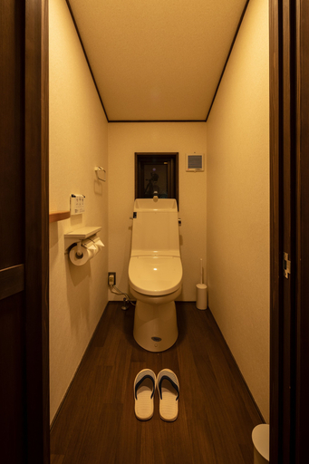 Bathroom 3, Guest house & Cafe SOY, Takayama