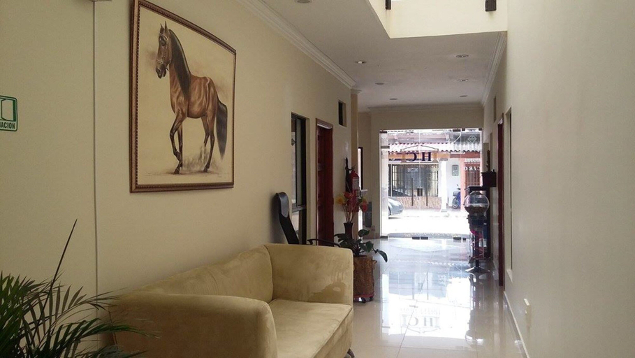Others 4, Hotel Ciro, Puerto Triunfo