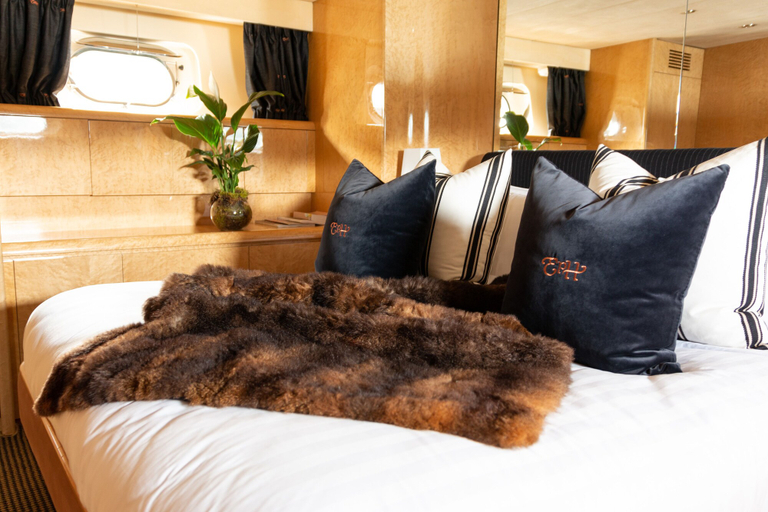 Bedroom, Pacific Jemm - Luxury Super Yacht, Queenstown-Lakes