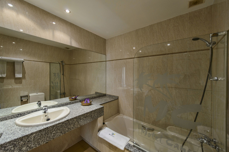 Bathroom 4, Motel Cancun León, León