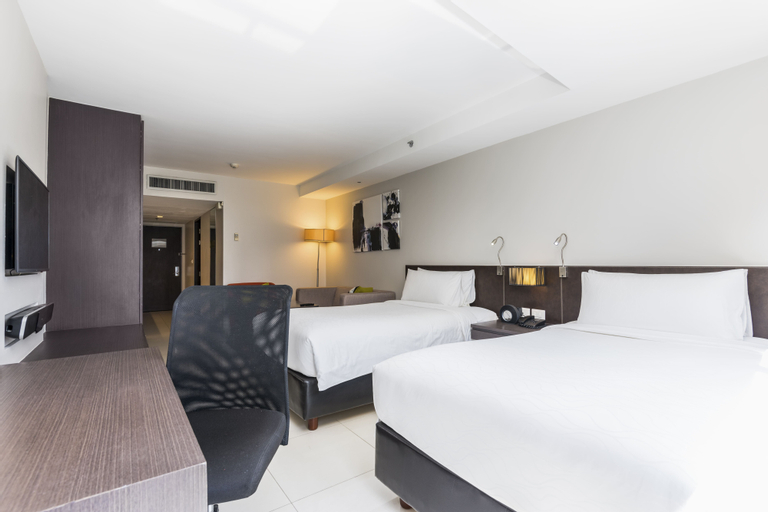 Bedroom 25