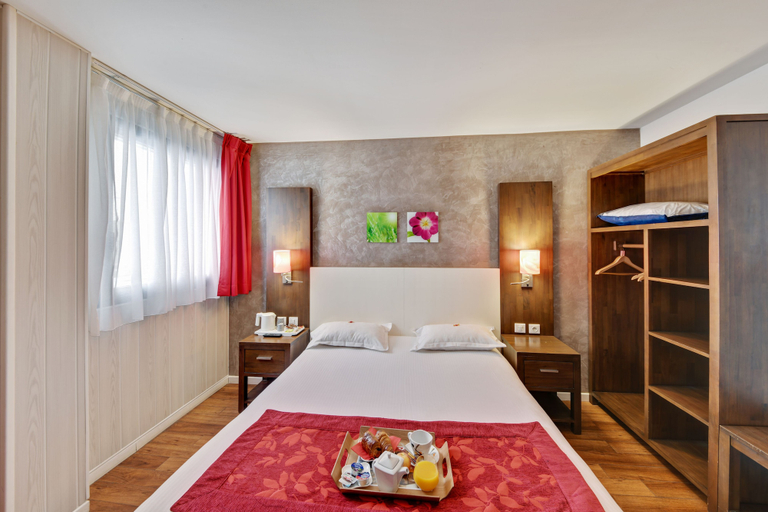 Bedroom 3, Hotel Paris Pacific, Val-de-Marne