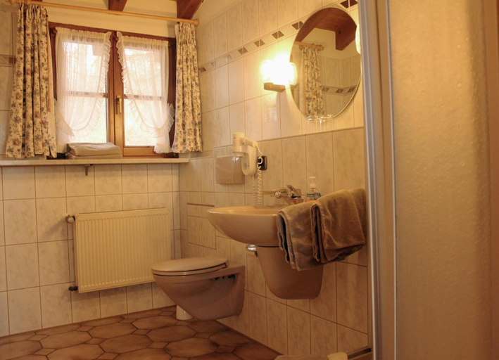 Bathroom 5, Hotel Lochmühle, Konstanz
