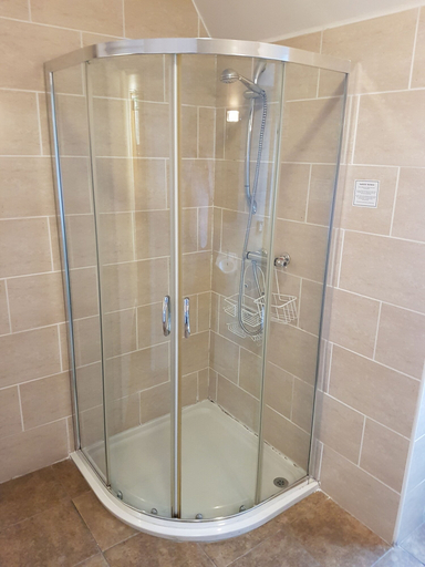 Bathroom 3, Dorset Arms Hotel, North Tyneside