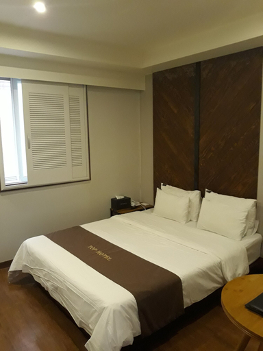 Bedroom 2, Top Hotel Yongin, Yongin