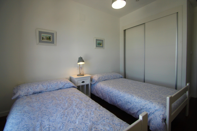 Bedroom 2, Apt. CasaTuris Residencial San Juan, Alicante