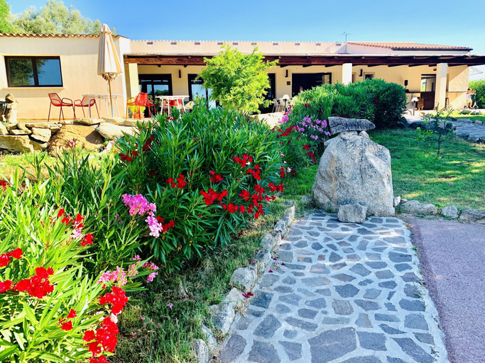 Exterior & Views 2, Liscia Country Relais, Olbia-Tempio