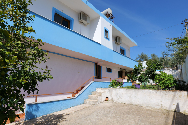 Sport & Beauty, Vila Ronaldo, Sarandës