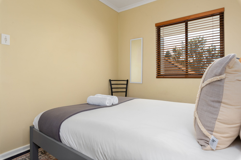 Bedroom 3, Middelhof 23, City of Cape Town