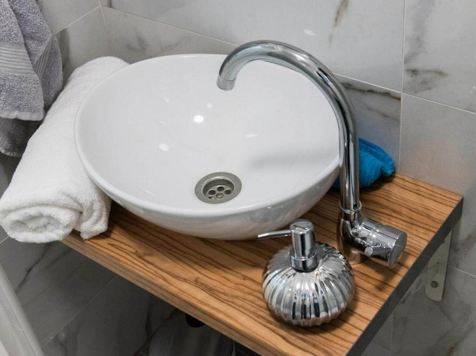 Bathroom 2, Apartments C-enter, Zagreb