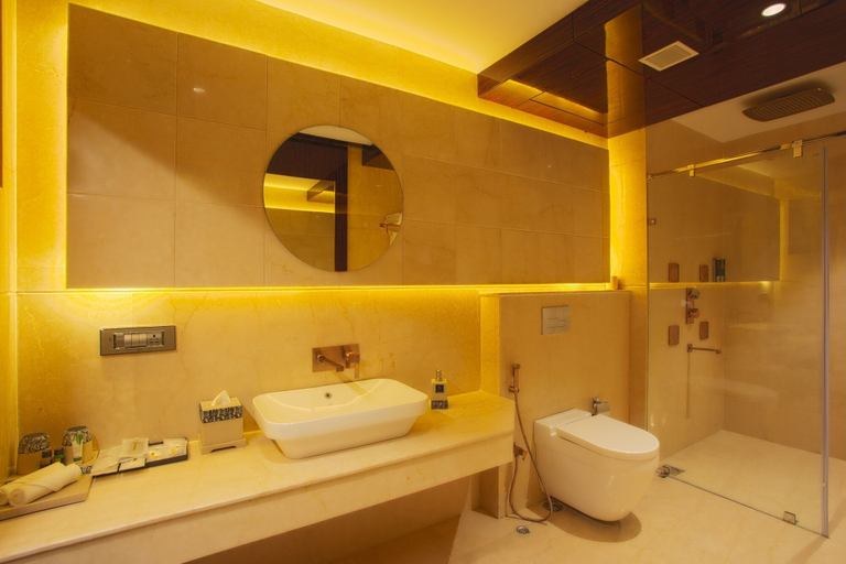 Bathroom 5, Sunhill Portico, Jalpaiguri