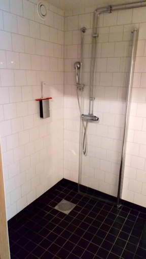 Bathroom 4, Naran Hotell, Luleå