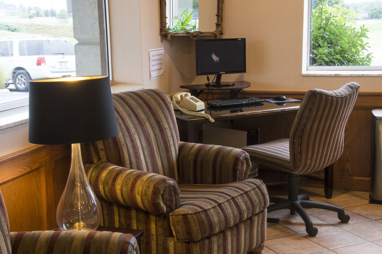 Others 5, Lamplighter Inn & Suites - North, Greene