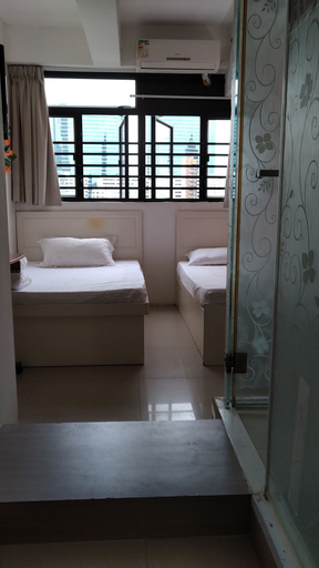 Bedroom 3, Starfish Hostel, Kowloon