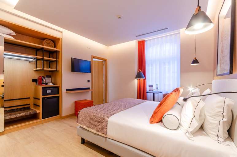Bedroom 3, Rossio Plaza Hotel, Lisbon
