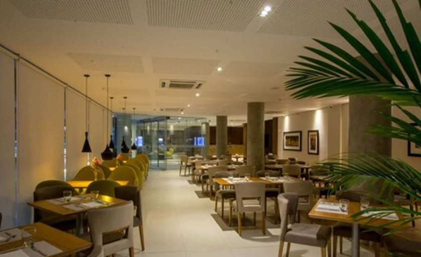Food & Drinks 5, Caseros 248 Hotel, Capital
