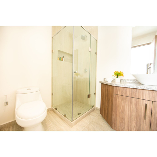 Bathroom 3, Brand New Park View Designer Apartment, Mexico City