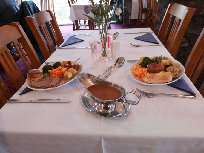 Food & Drinks 5, Y Giler Arms, Conwy